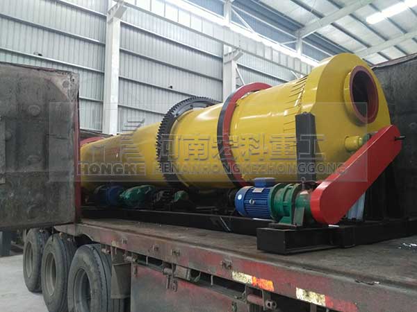 福建漳州2.5x9m雞糞烘干機發(fā)貨現場