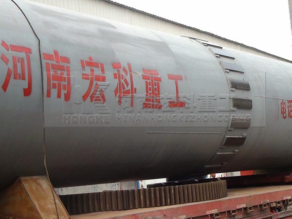 氧化鋅用作白色顏料，主要應用以下三個行業